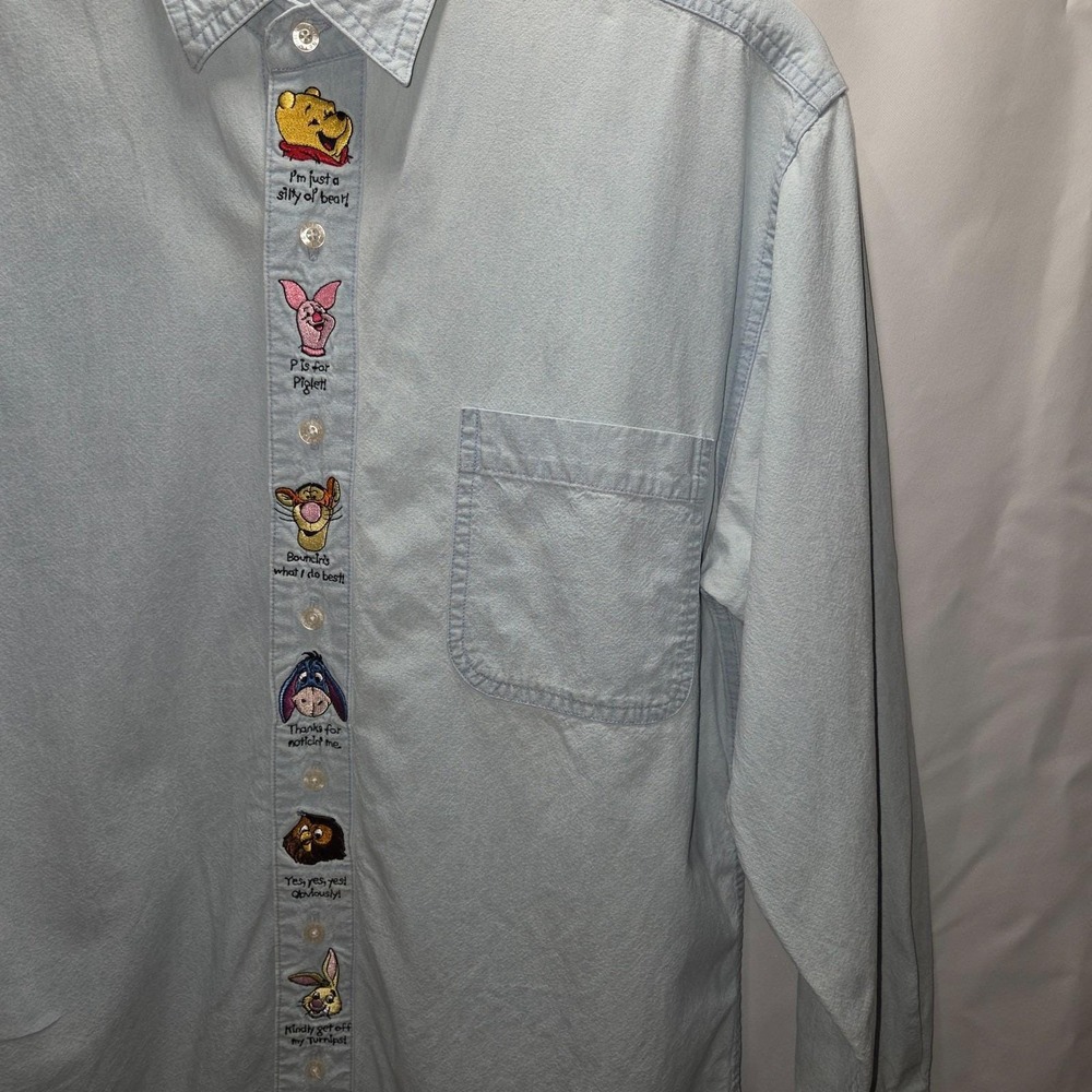 Collector Disney Pooh & Friends VTG Denim Shirt Medium Embroidered - Picture 2 of 7